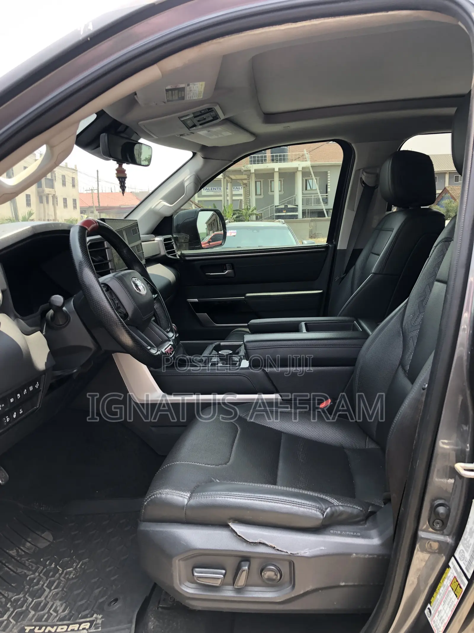 Toyota Tundra Hybrid 2024 Gray