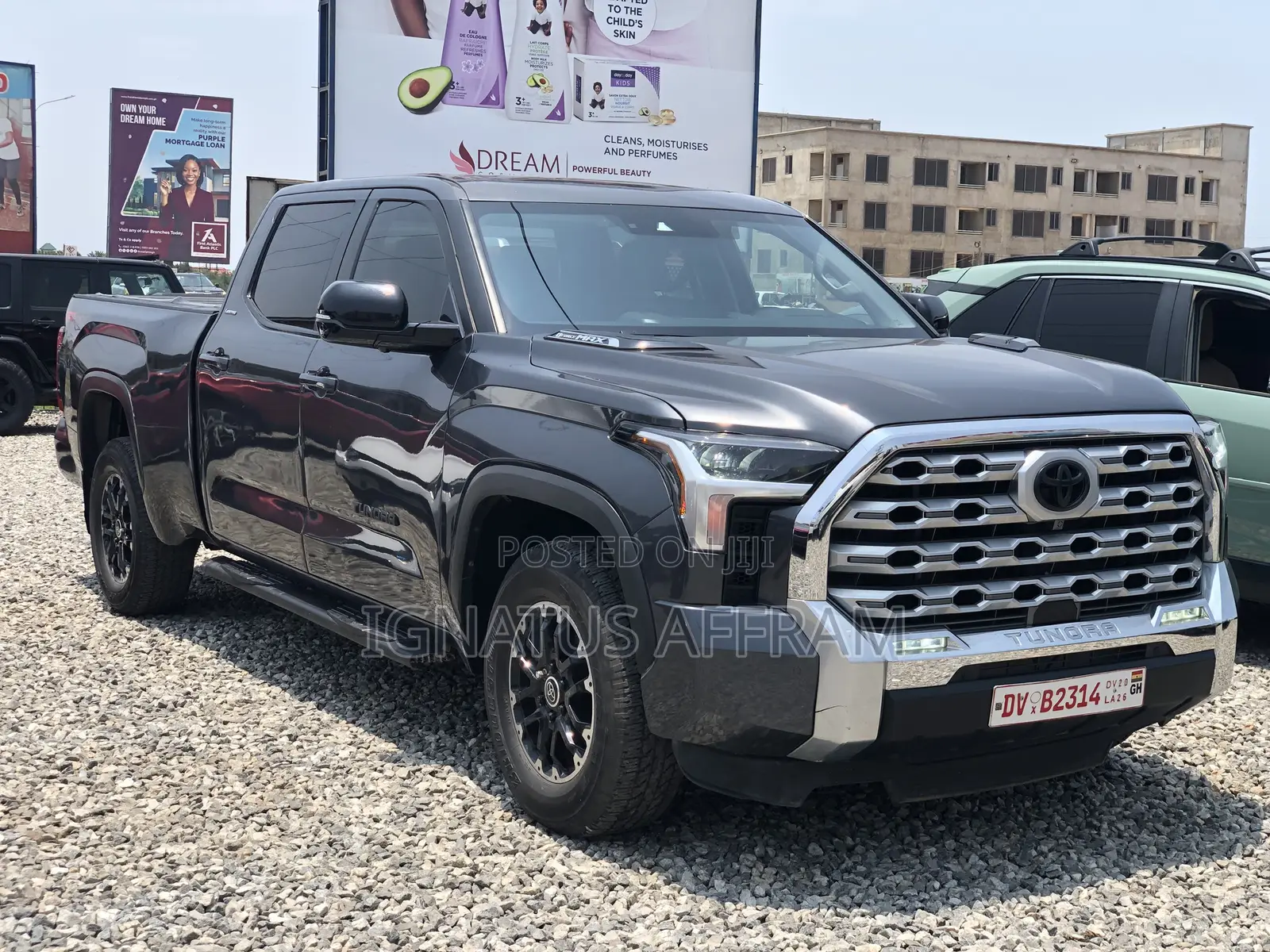 Toyota Tundra Hybrid 2024 Gray