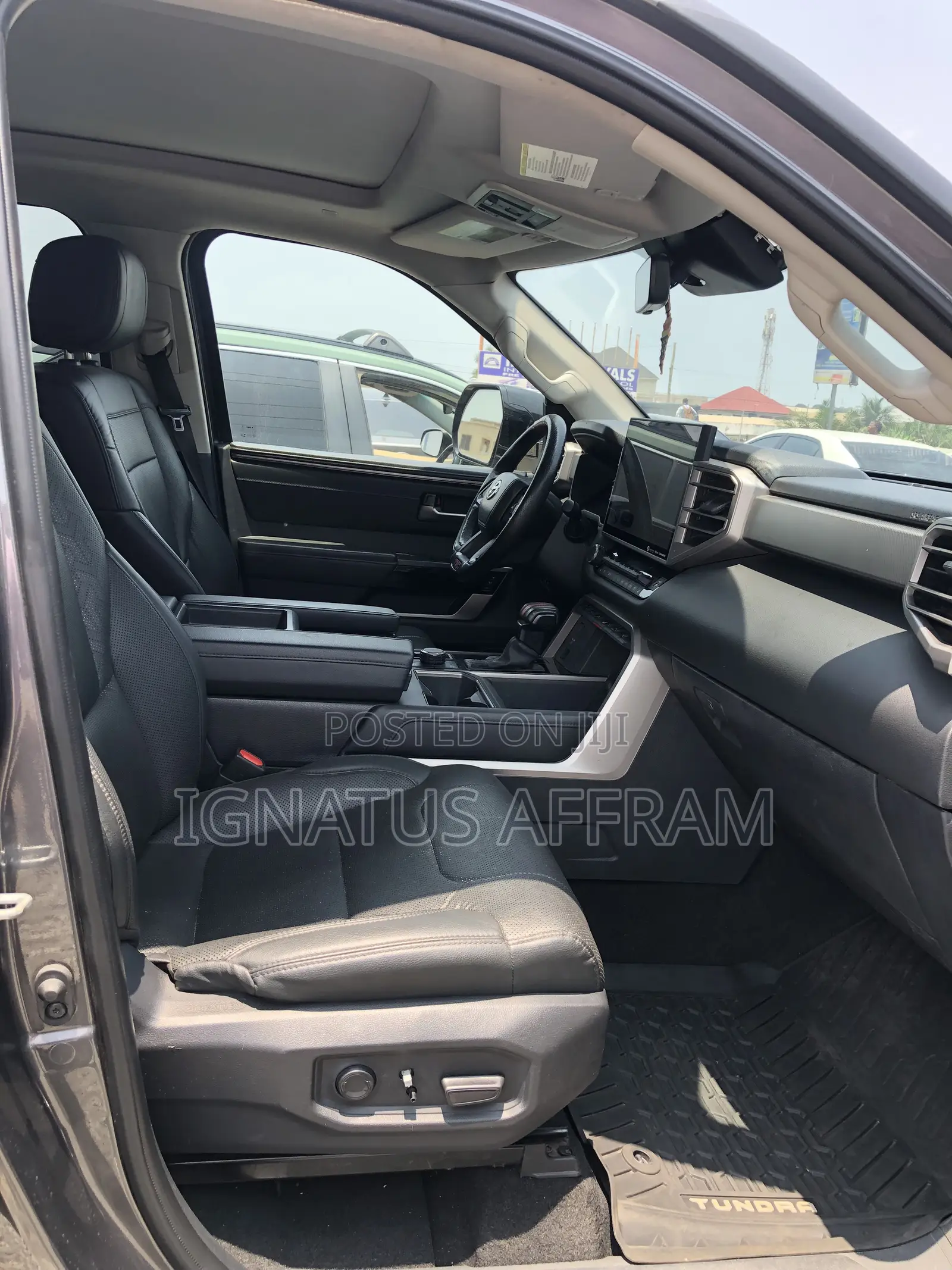 Toyota Tundra Hybrid 2024 Gray