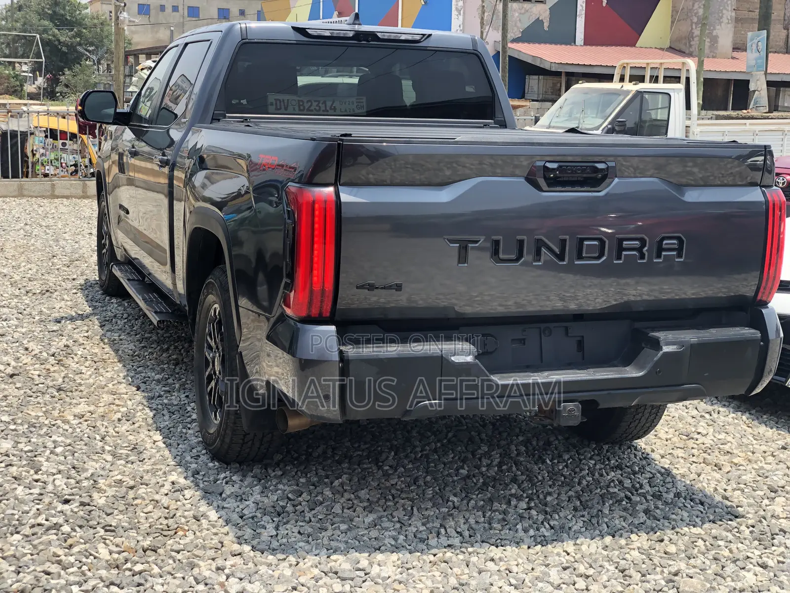 Toyota Tundra Hybrid 2024 Gray