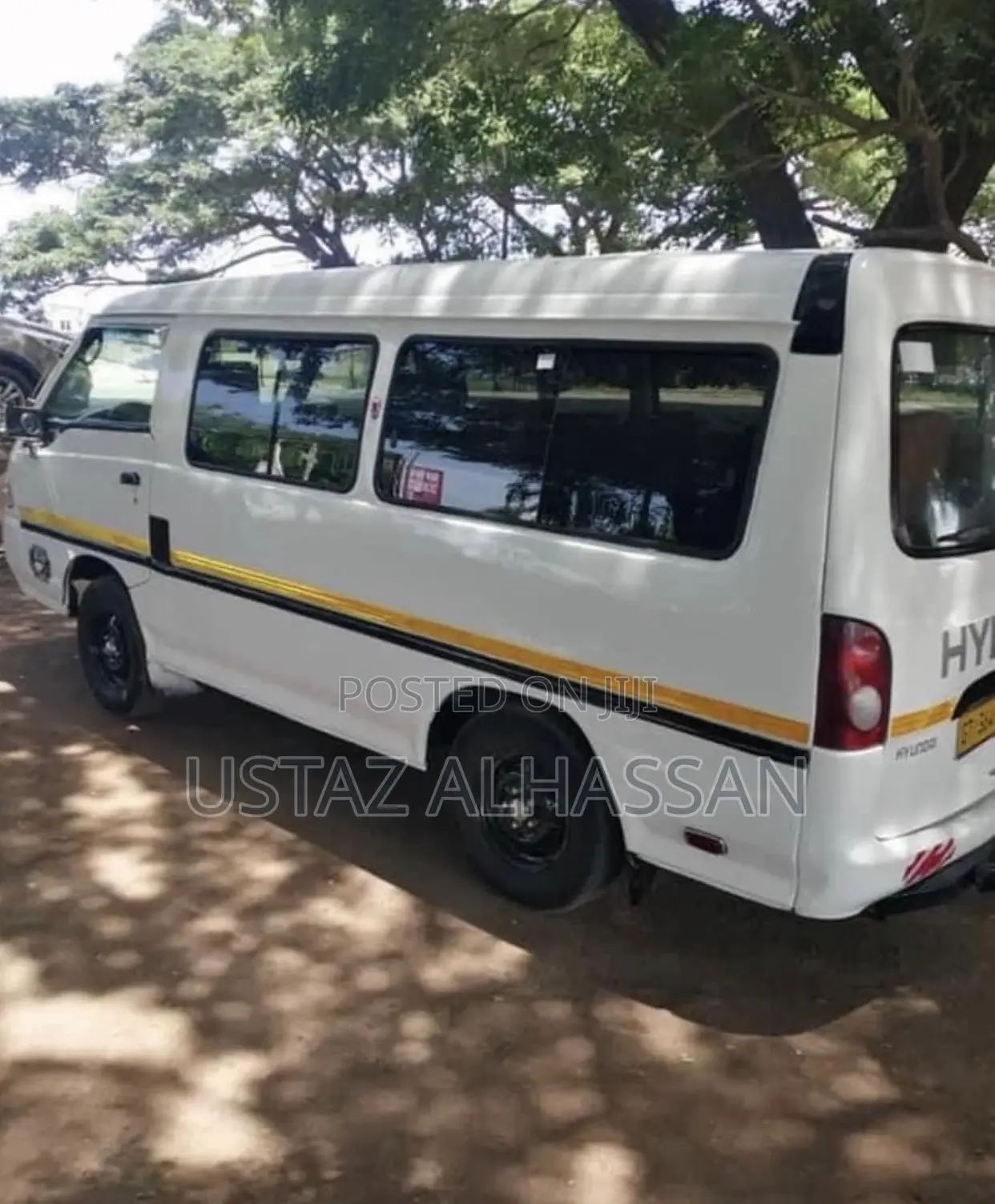 Hyundai H-100 2004 White