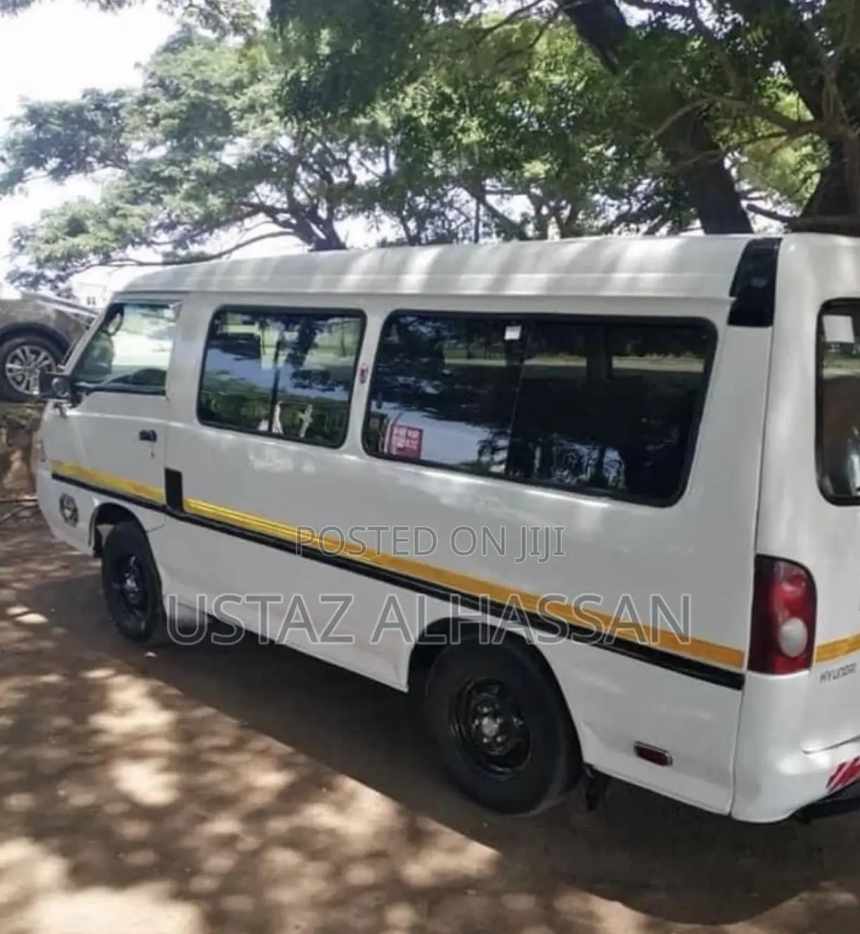 Hyundai H-100 2004 White
