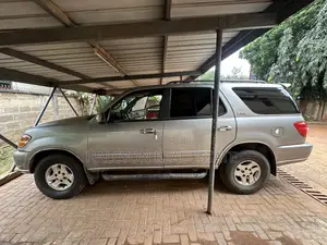 Toyota Sequoia 2007 Gray