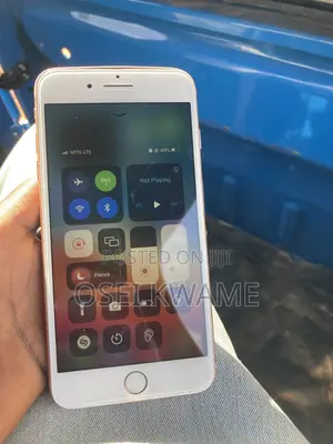 Apple iPhone 8 Plus 64 GB Gold