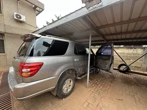 Toyota Sequoia 2007 Gray