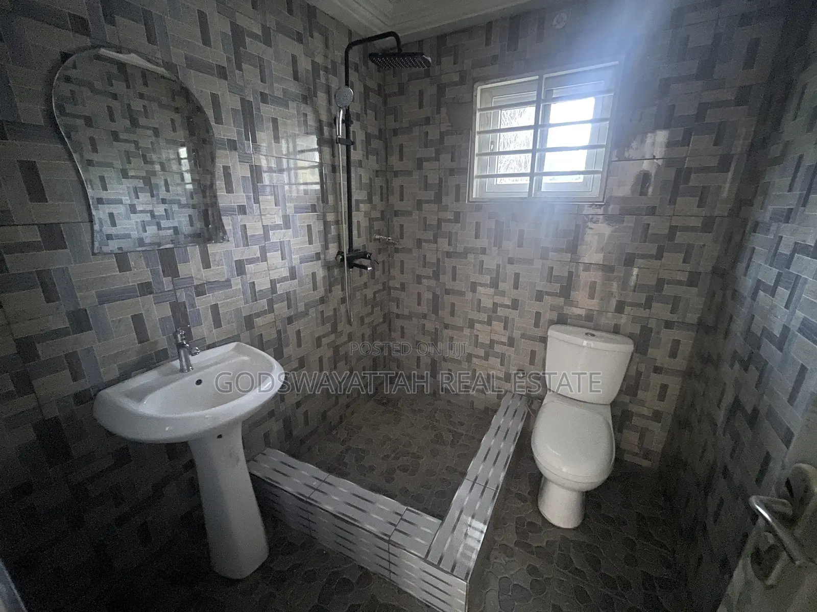 1bdrm Apartment in East Legon, Adjiriganor for rent