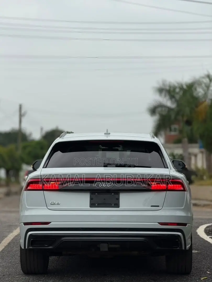 Audi Q8 3.0T Premium AWD quattro 2019 White