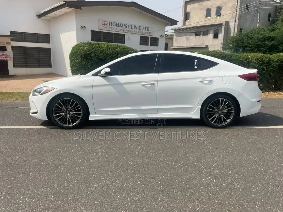 Hyundai Elantra 2018 White