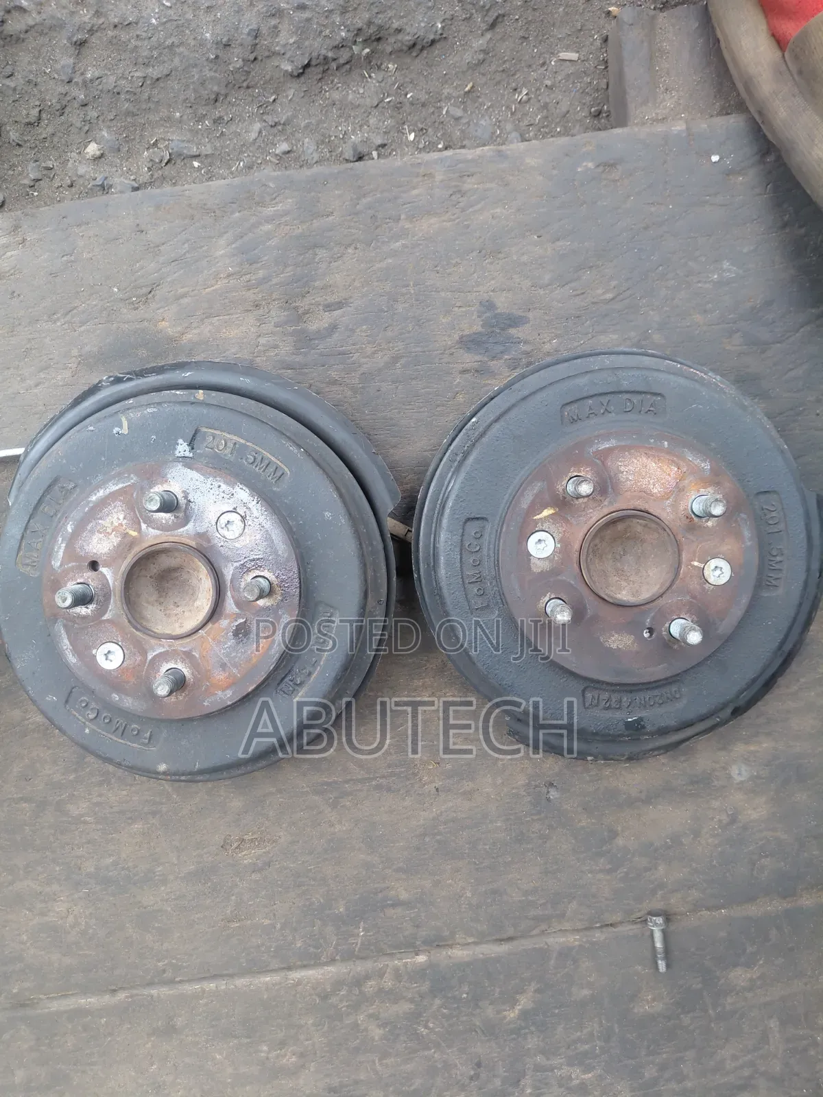 Complete Back Hub Mazda 2