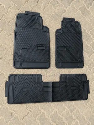 Universal Floor Mat With Connected Rear Design