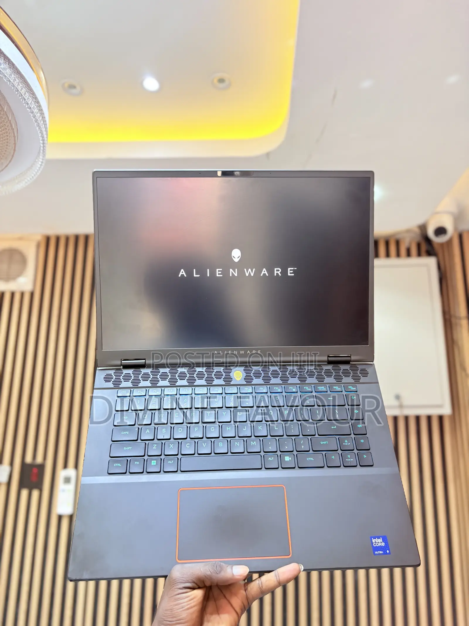 Laptop Alienware M16 R2 32GB Intel Core Ultra 9 SSD 1T