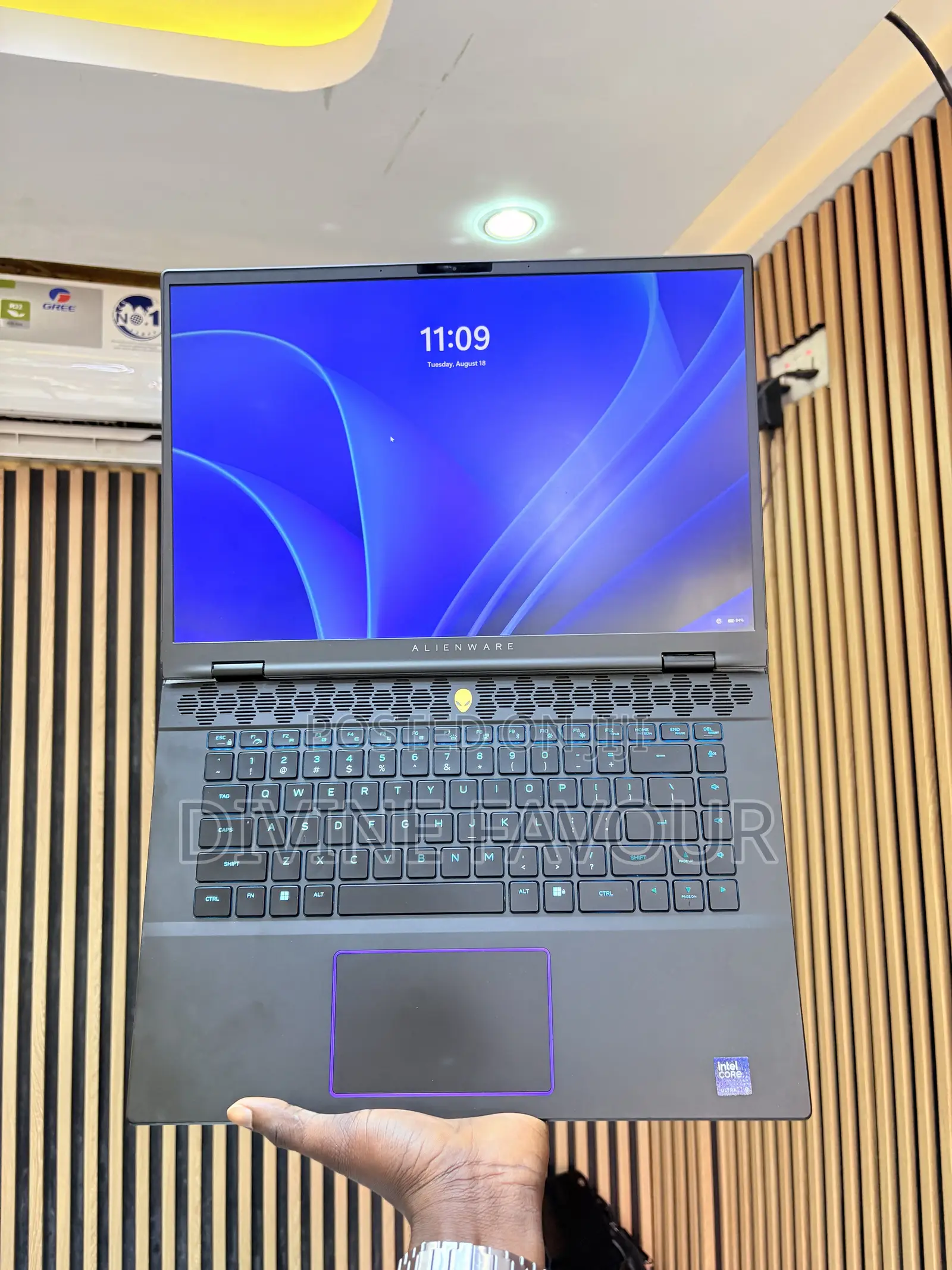 Laptop Alienware M16 R2 32GB Intel Core Ultra 9 SSD 1T