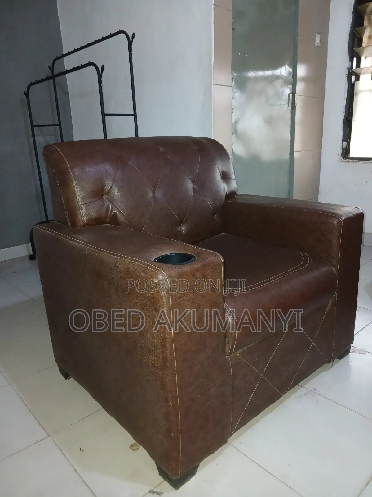 4 Seater Leather Sofa