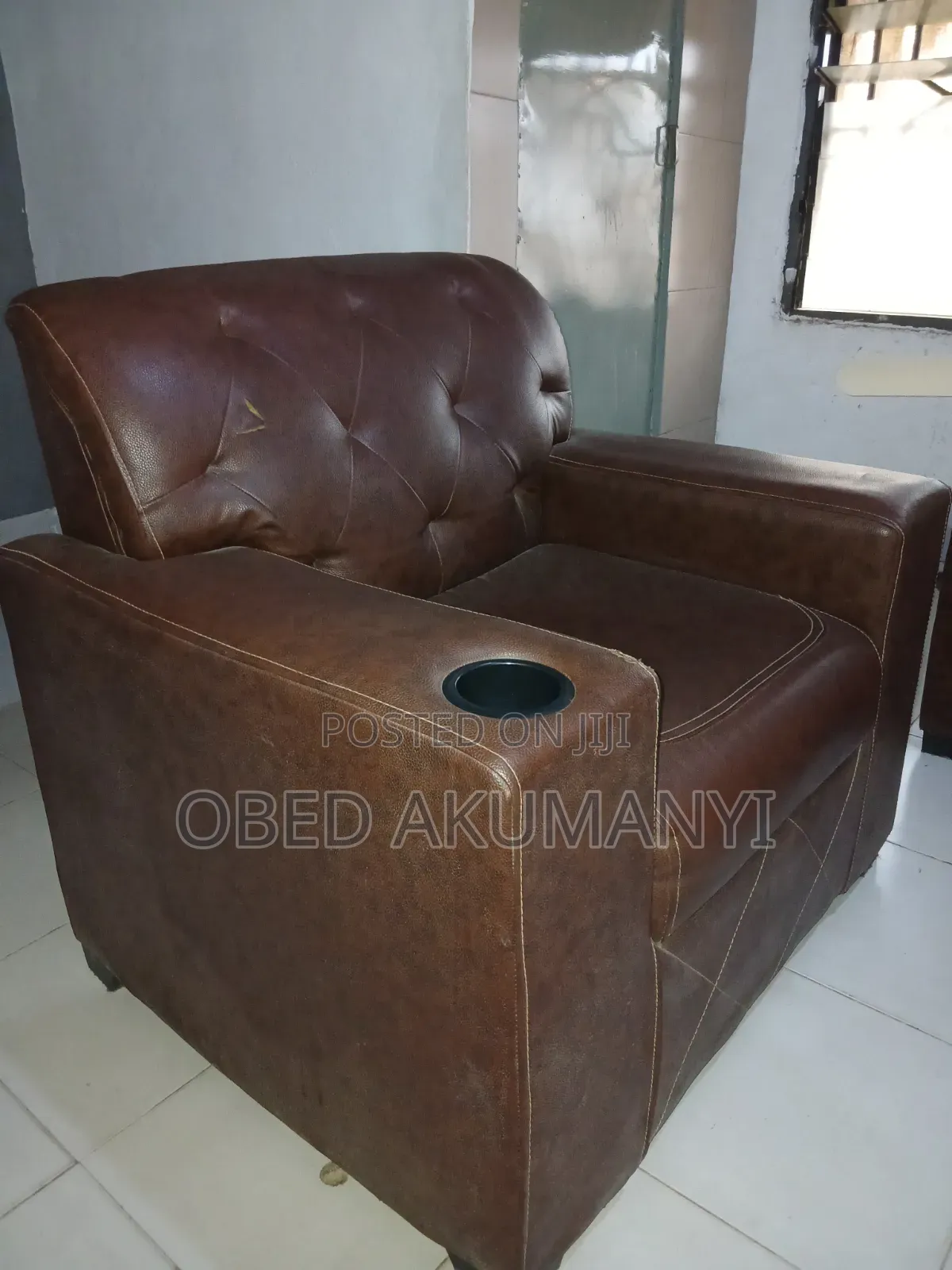 4 Seater Leather Sofa