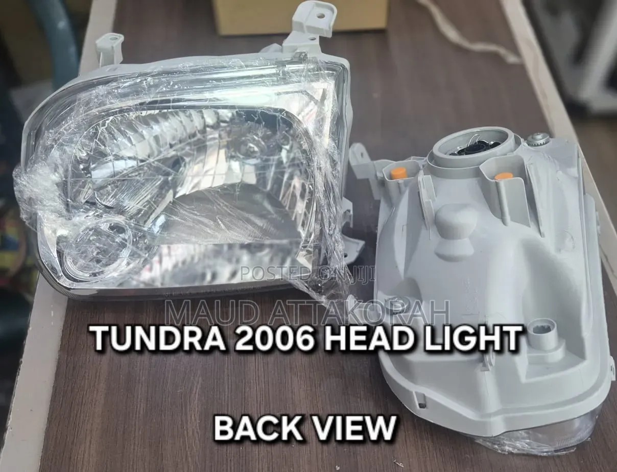 Toyota Tundra 2006 Headlight