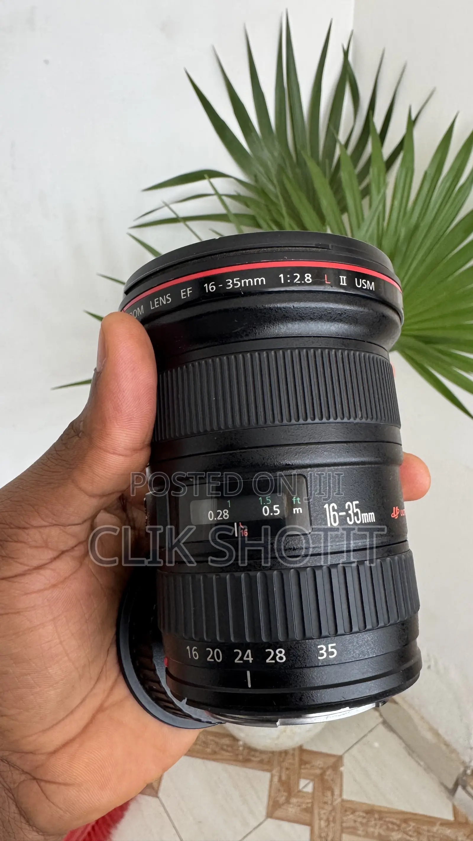 Canon EF 16-35mm F/2.8 L II USM Lens for Canon EF Mount W/Lens Hood