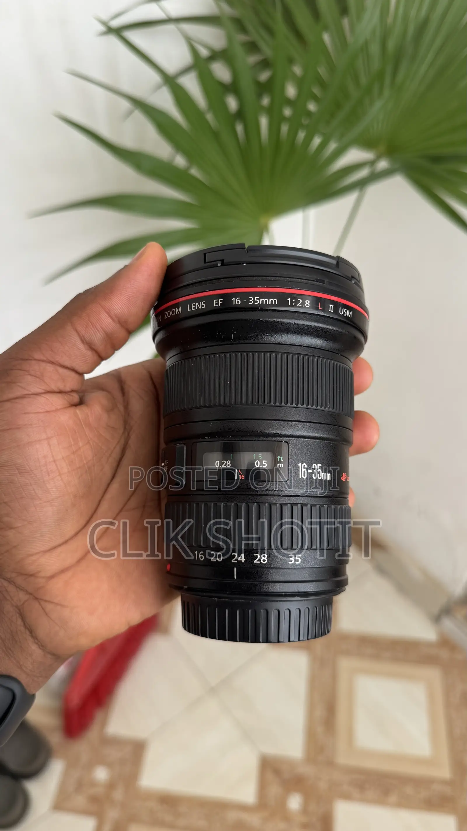 Canon EF 16-35mm F/2.8 L II USM Lens for Canon EF Mount W/Lens Hood