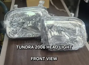 Toyota Tundra 2006 Headlight