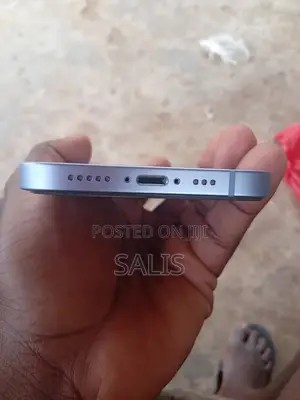 New Apple iPhone 12 64 GB Purple