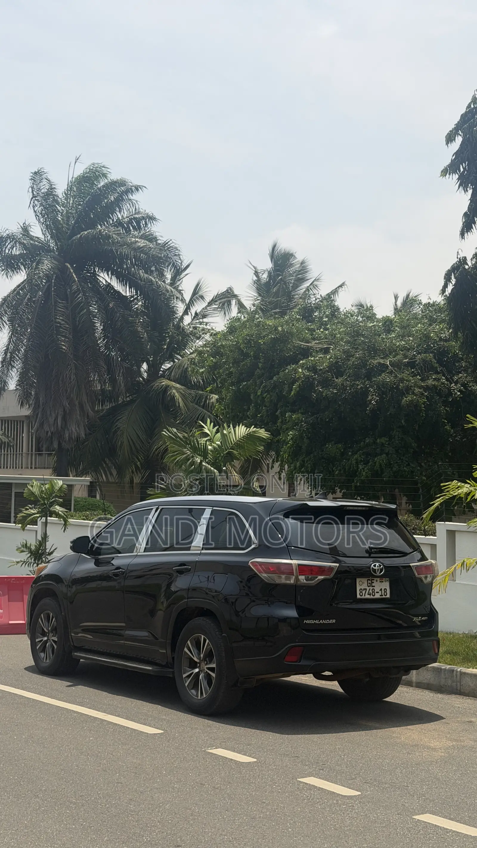 Toyota Highlander XLE 4dr SUV AWD (3.5L 6cyl 6A) 2015 Black
