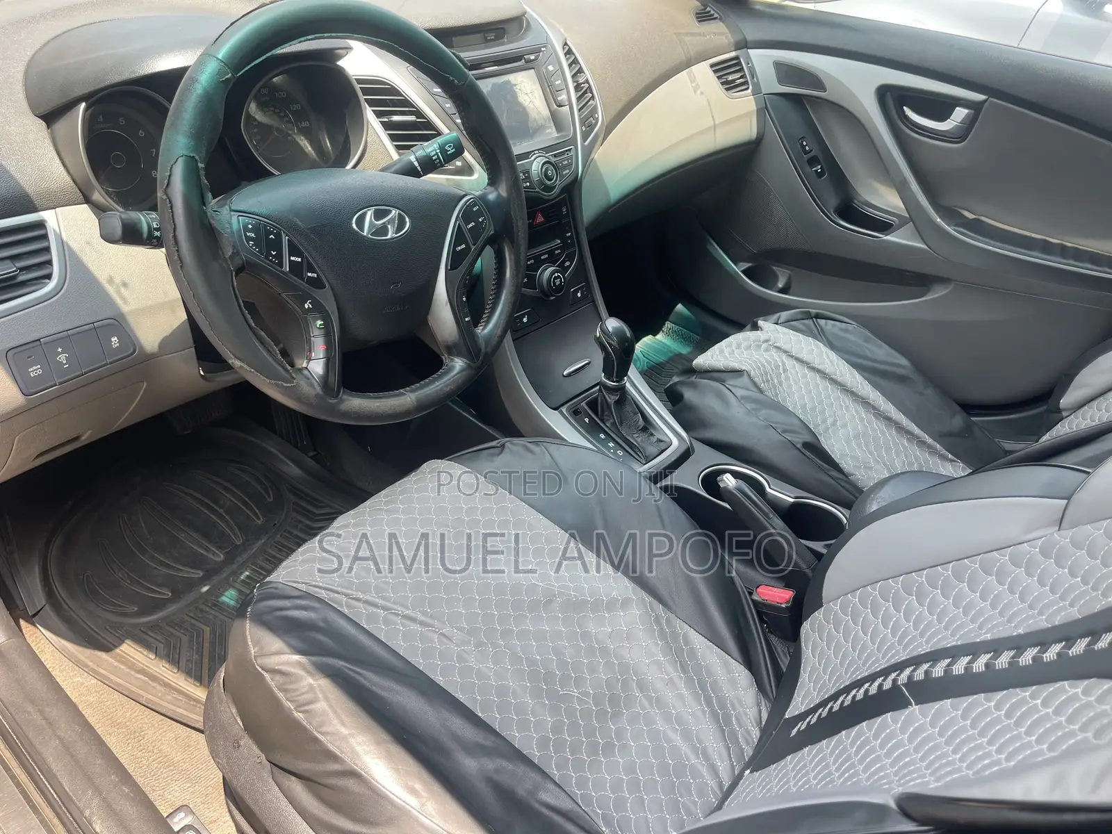 Hyundai Elantra Limited Sedan FWD (1.8L 4cyl 6A) 2016 Black