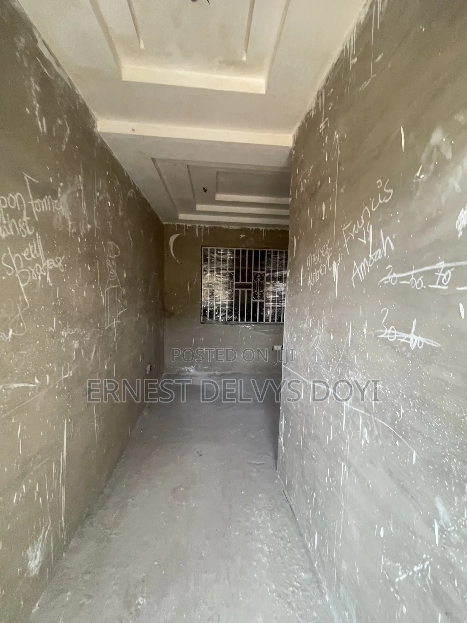 18 Bedrooms Mansion for Sale