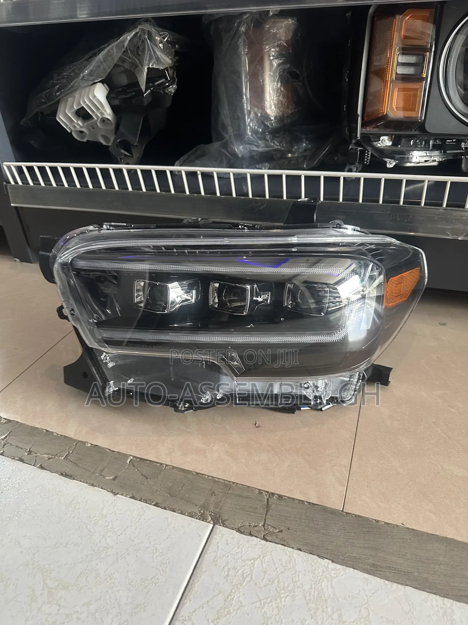 Toyota Tacoma Headlights Pair (Full Led) 2016-2022