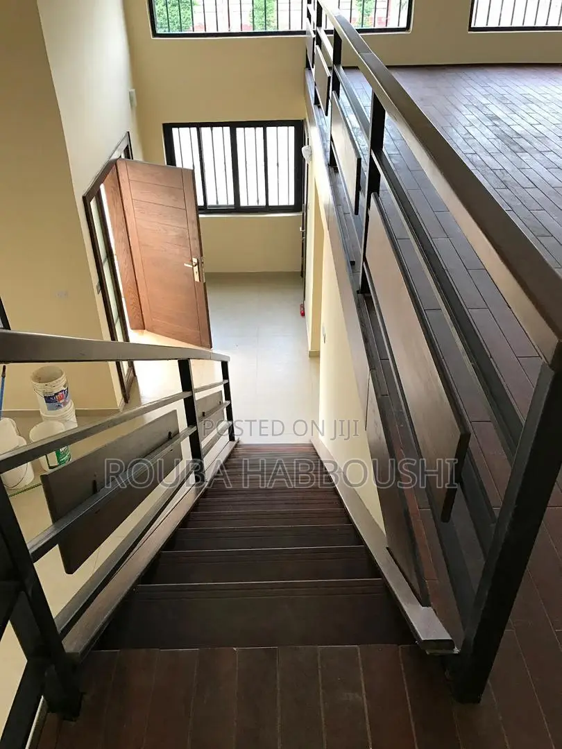 3bdrm House in Ridgeview Gardens, New Legon for sale