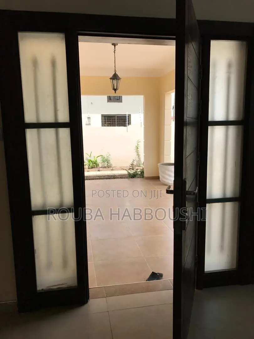 3bdrm House in Ridgeview Gardens, New Legon for sale