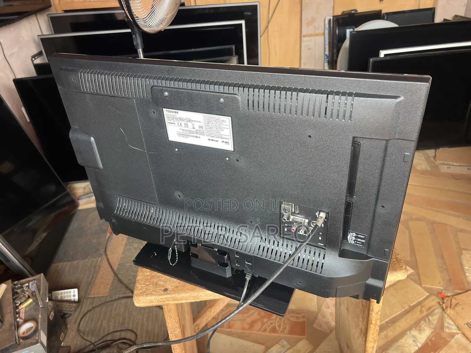 Toshiba Smart LED TV (28)