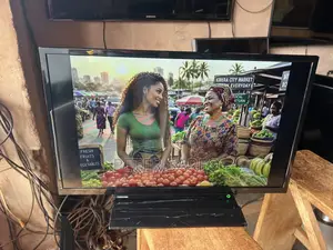 Toshiba Smart LED TV (28)