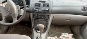Toyota Corolla 1.6 Sol 2005 Ivory