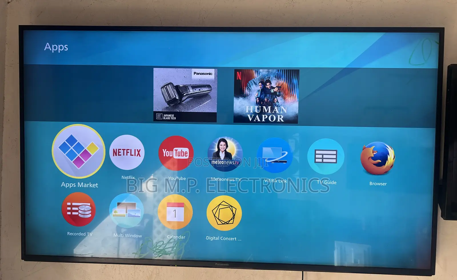 PANASONIC 55 Inches Smart Digital Satellite. UHD Display.