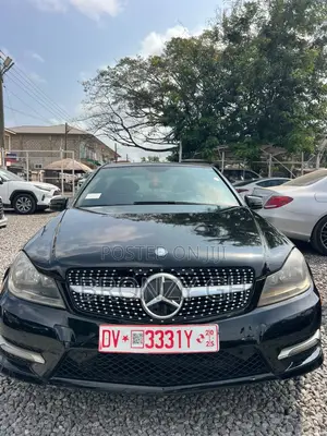 Mercedes-Benz C250 2014 Black
