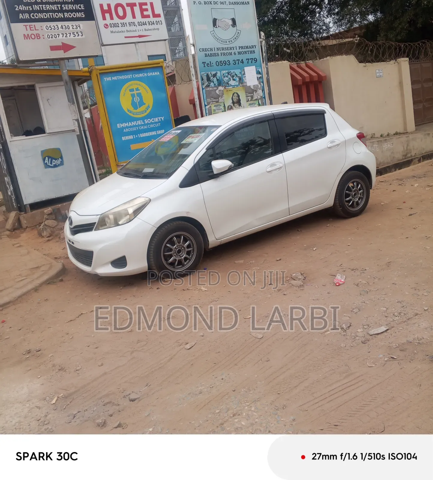 Toyota Vitz 2012 White