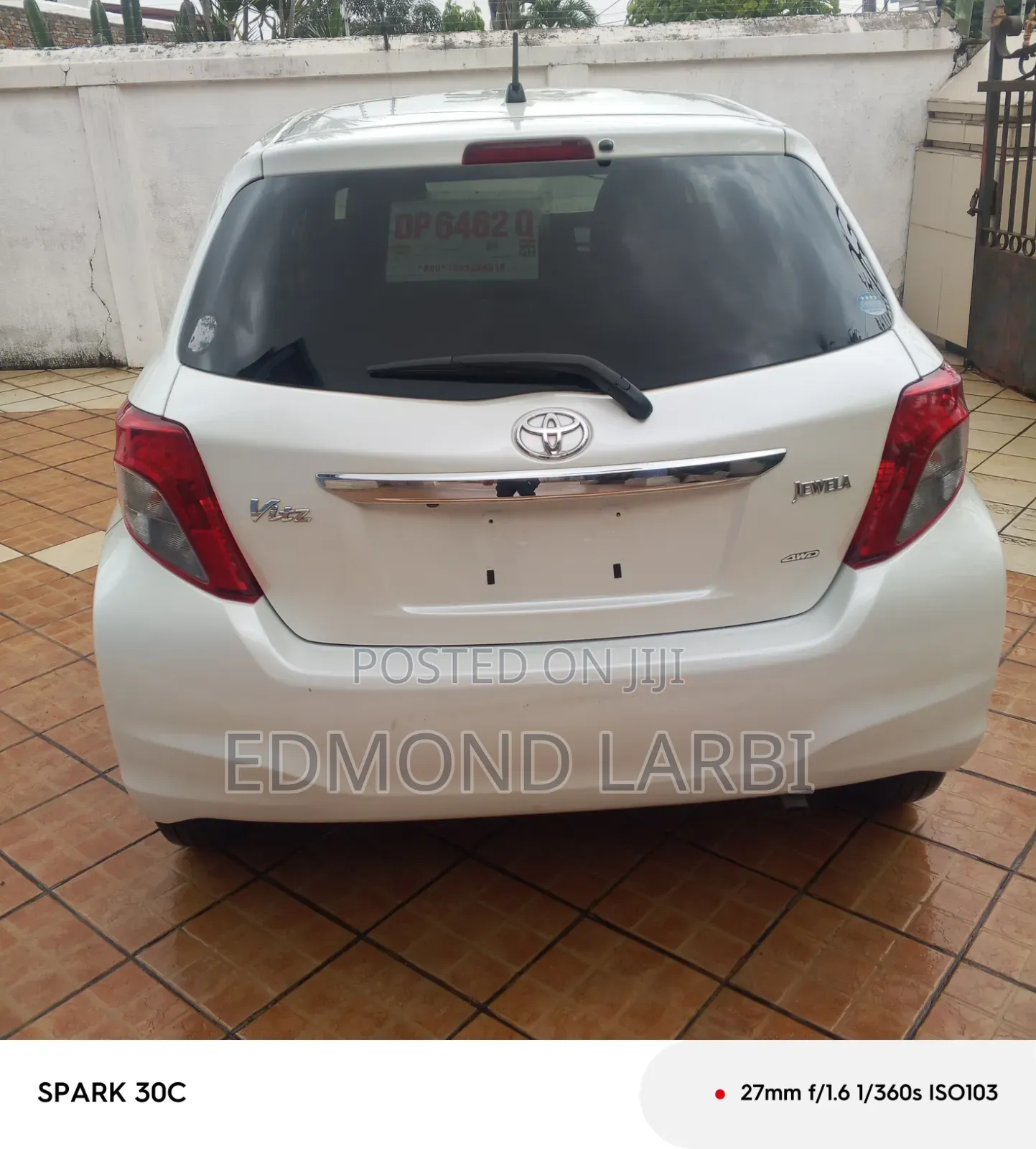 Toyota Vitz 2012 White