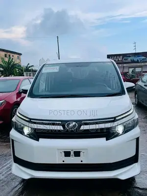 Toyota Voxy 2015 White