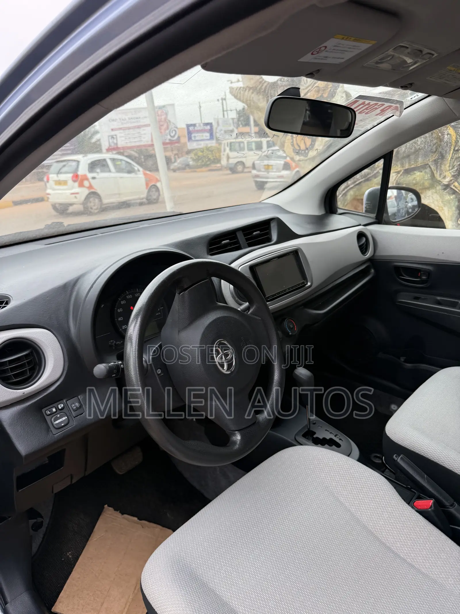 Toyota Vitz 1.5 FWD 3dr 2013 Blue