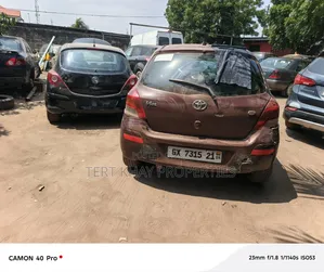 Toyota Vitz 2010 Brown