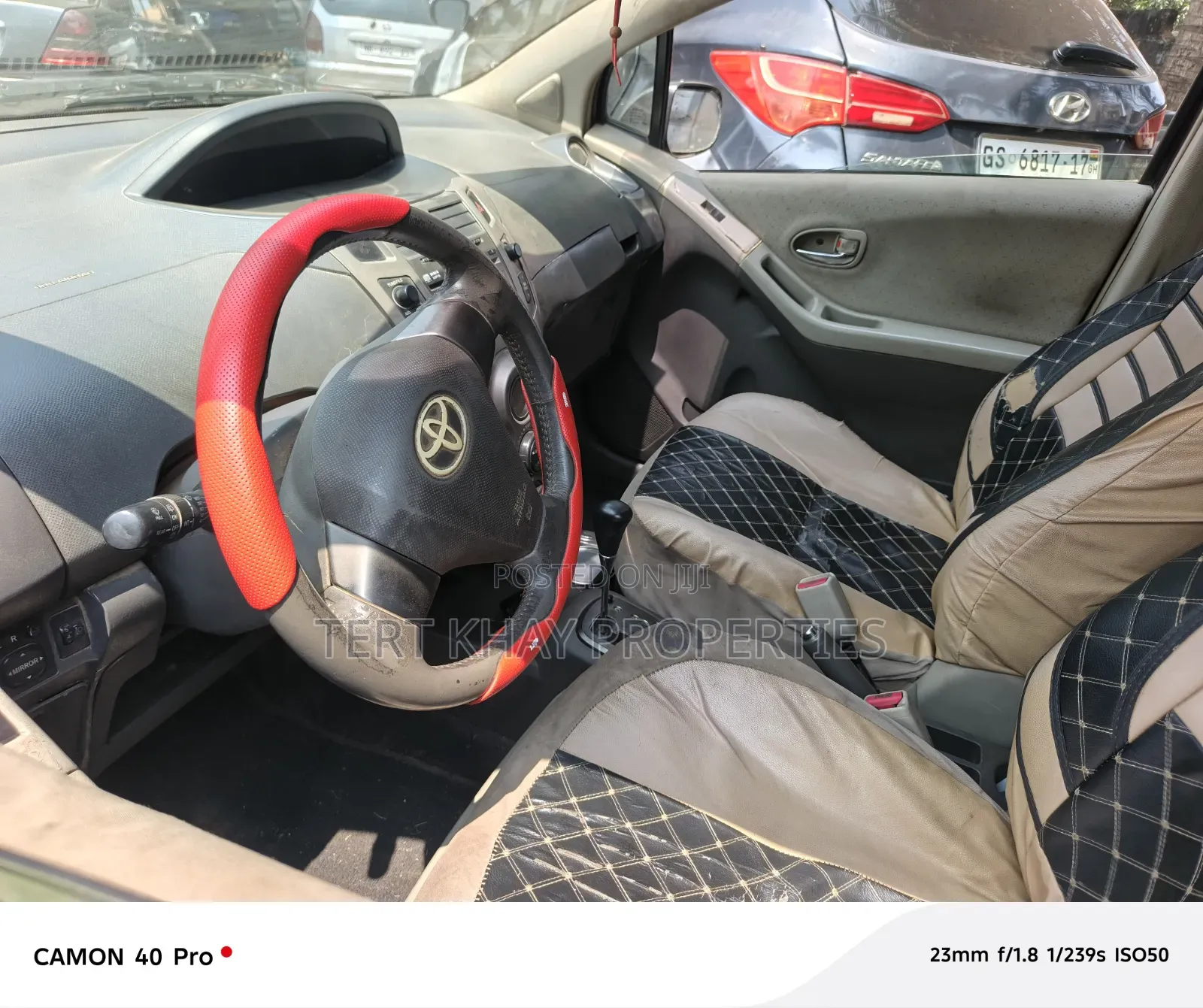 Toyota Vitz 2010 Brown
