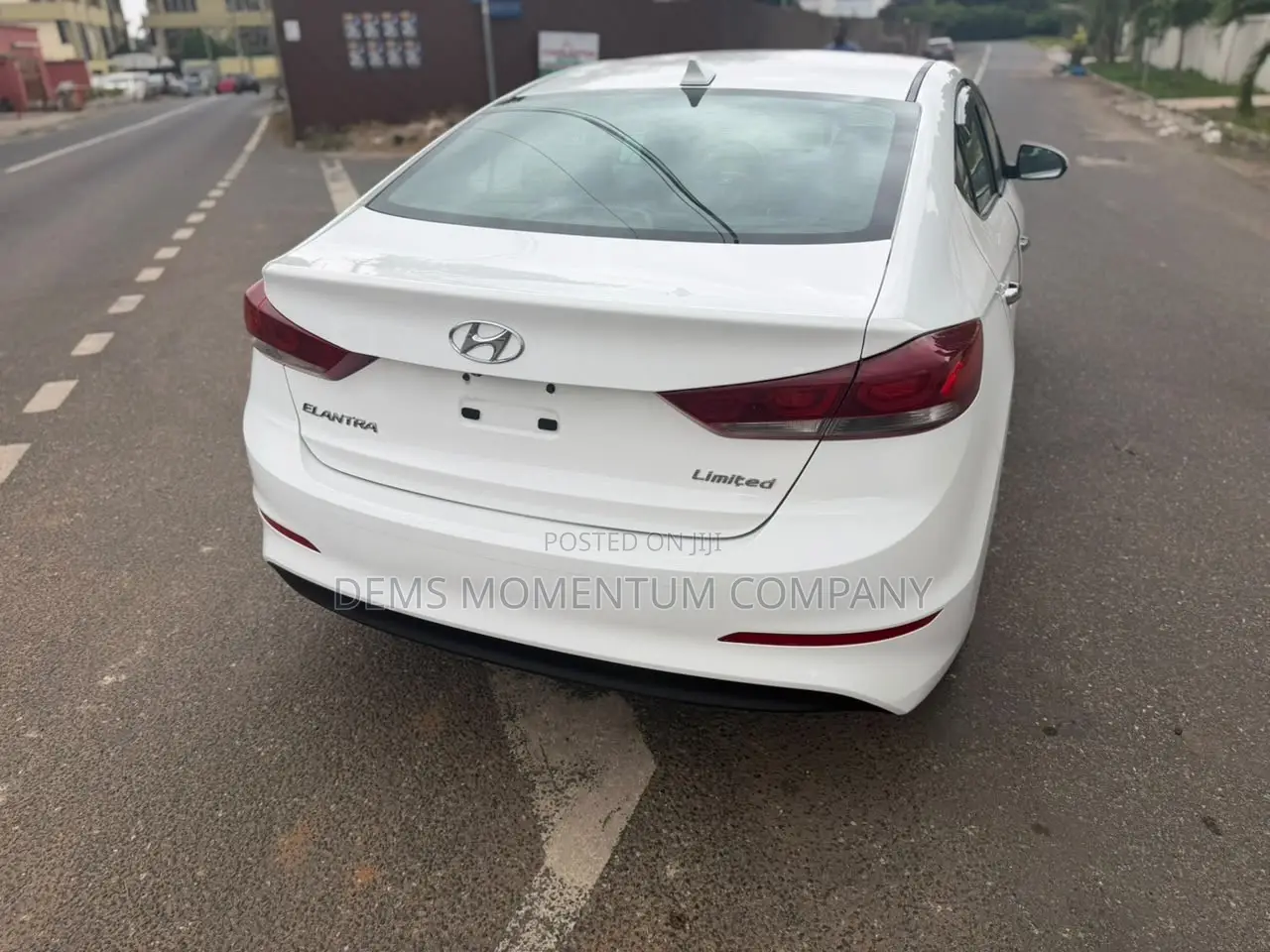 Hyundai Elantra 2017 White