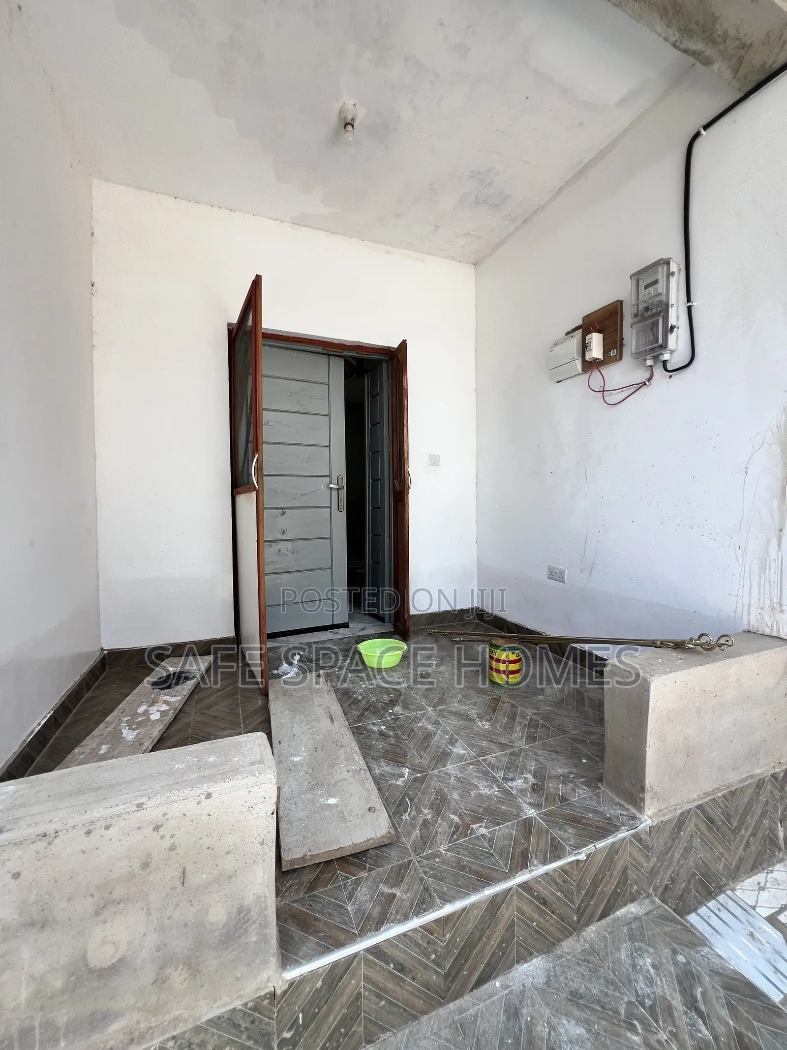1bdrm Apartment in Tseaddo for rent