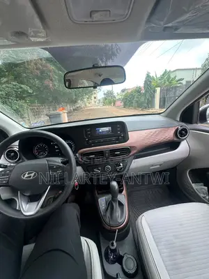 Hyundai I10 2025 Silver