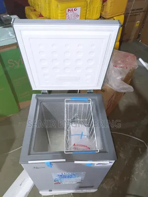 ROCH 100-Liter Low-Noise Chest Freezer (RCF-120N-B)