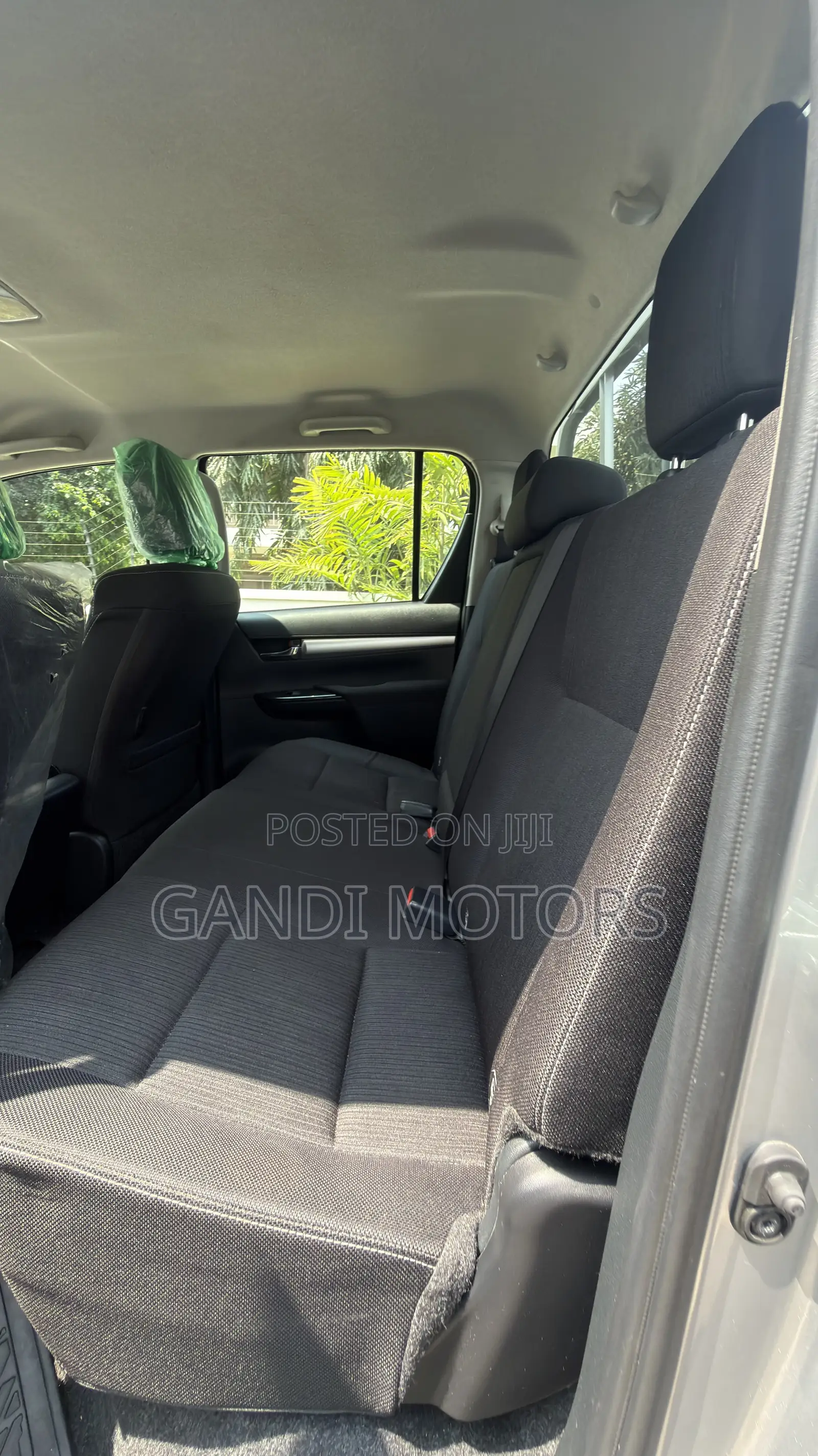 Toyota Hilux 2025 Silver