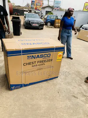 Hot  Deals on Nasco Chest Freezer Single Door NAS-425fl