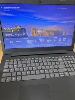 Laptop Lenovo IdeaPad 130 4GB Intel Core i5 HDD+SSD 500GB