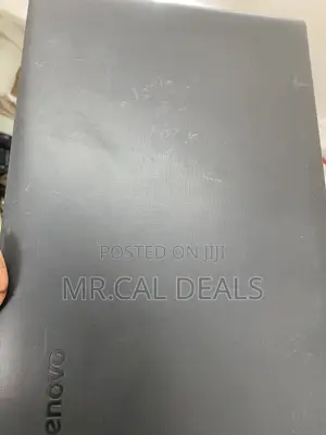 Laptop Lenovo IdeaPad 130 4GB Intel Core i5 HDD+SSD 500GB