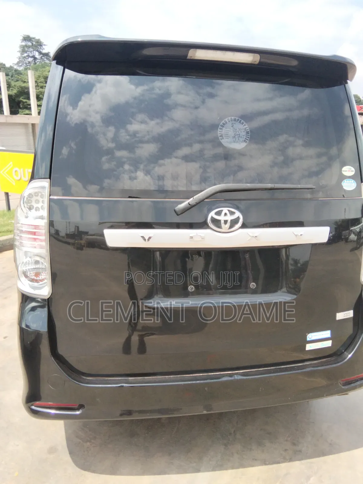 Toyota Voxy 2013 Black
