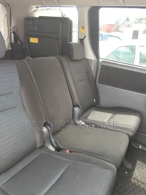 Toyota Voxy 2013 Black